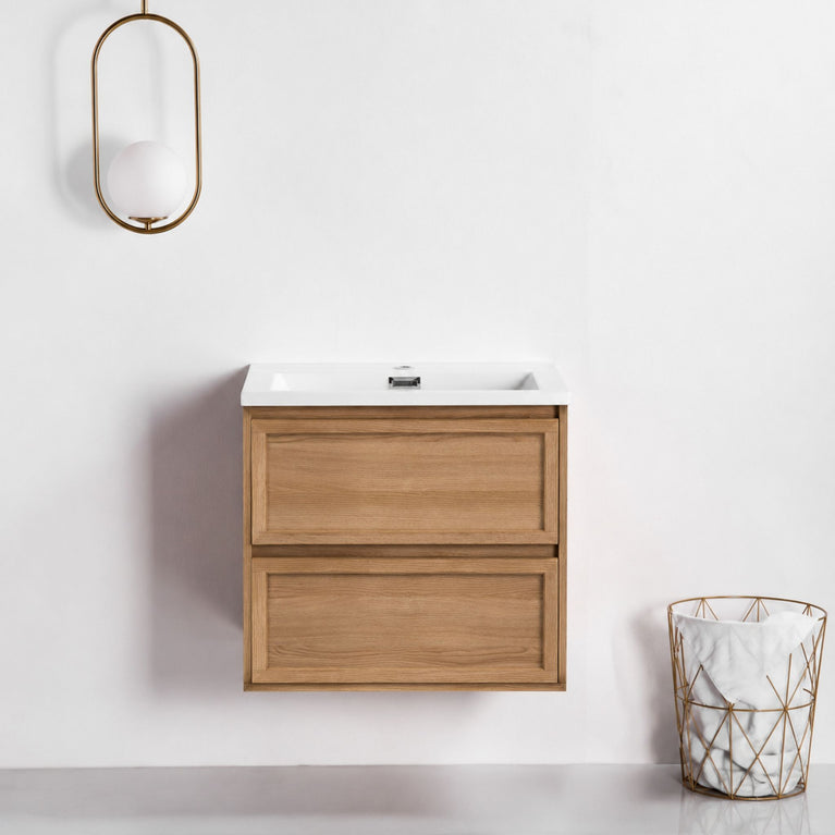 Shaker facades for natural wood vanity