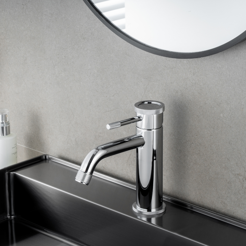 Bathroom Sink Faucet - Crown Chrome