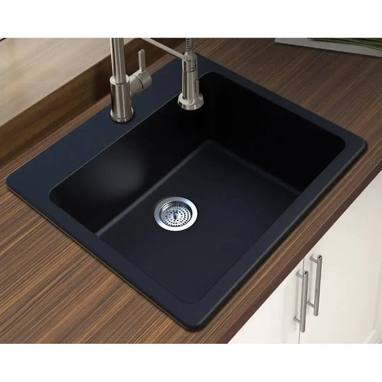 Black quartz kitchen sink on wooden countertop - durable and UV stabilized design - Entrepôt de la Réno.