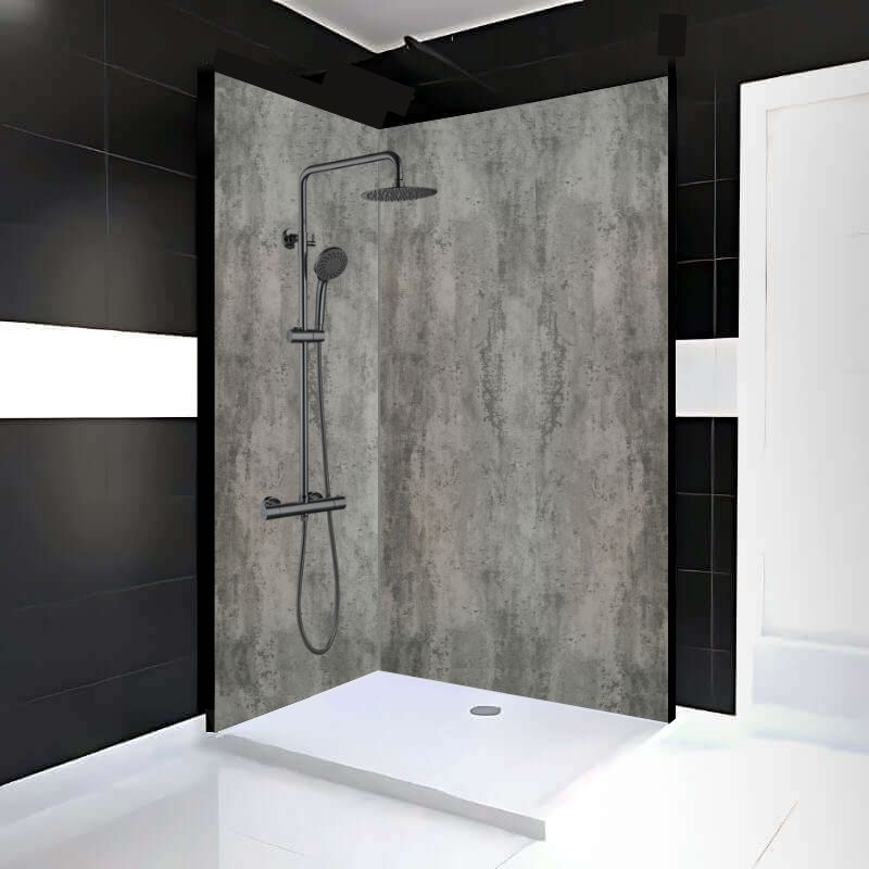 Panneau en PVC effet béton industriel gris, installation dans une salle de bain moderne, dimensions 48 po x 96 po